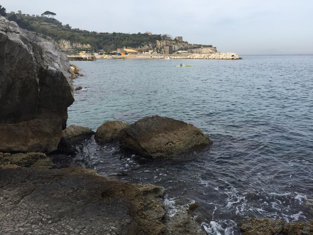 Villa Rosmary - Sorrento Coast - Gulf Of Naples View Luaran gambar