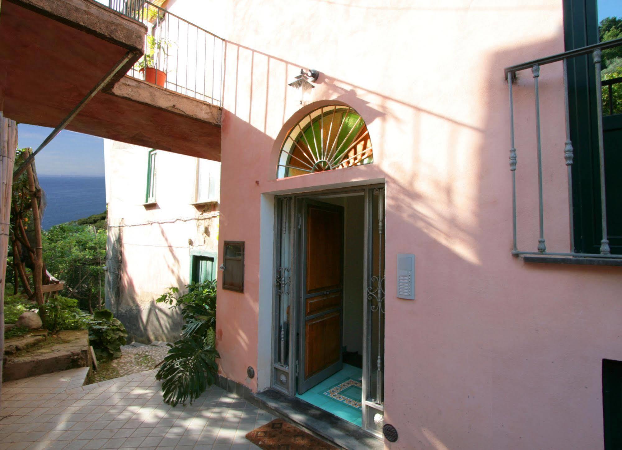 Villa Rosmary - Sorrento Coast - Gulf Of Naples View Luaran gambar