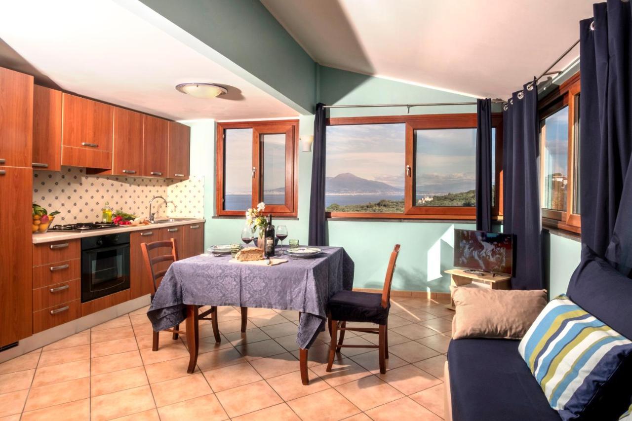 Villa Rosmary - Sorrento Coast - Gulf Of Naples View Luaran gambar