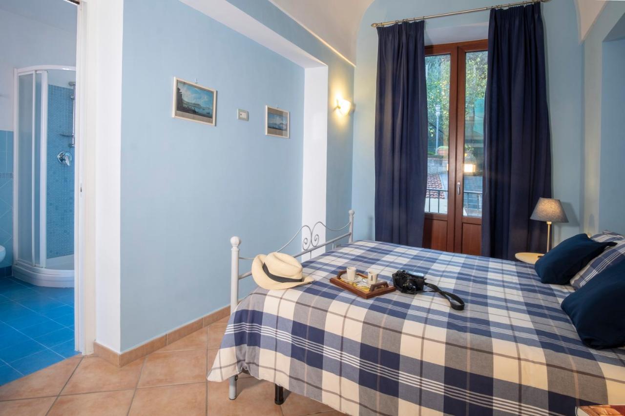 Villa Rosmary - Sorrento Coast - Gulf Of Naples View Luaran gambar